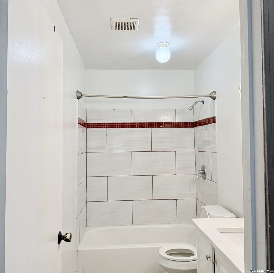 5234 VILLAGE ROW, San Antonio, TX 78218