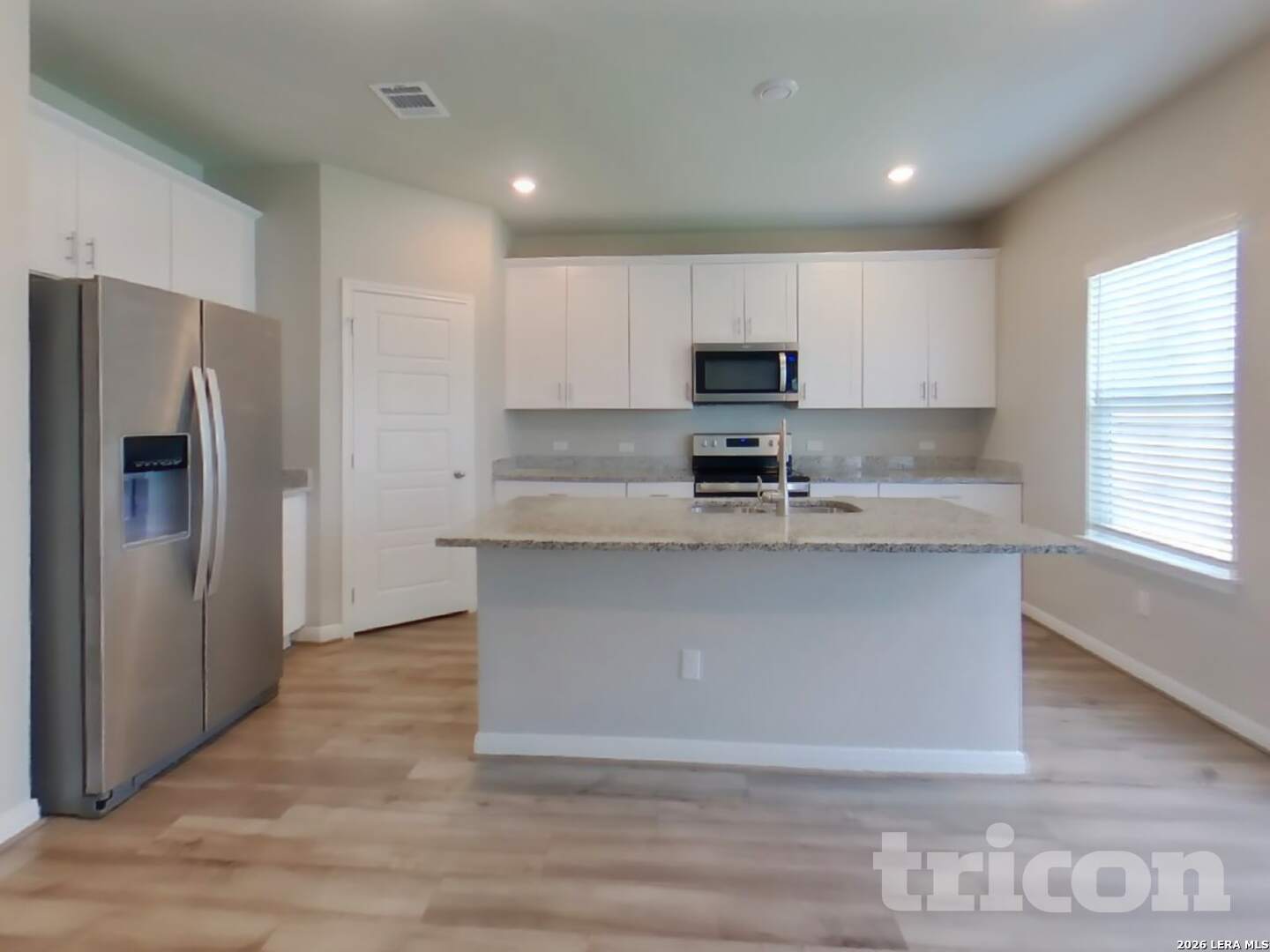 13605 Paxton Boulevard, St Hedwig, TX 78152