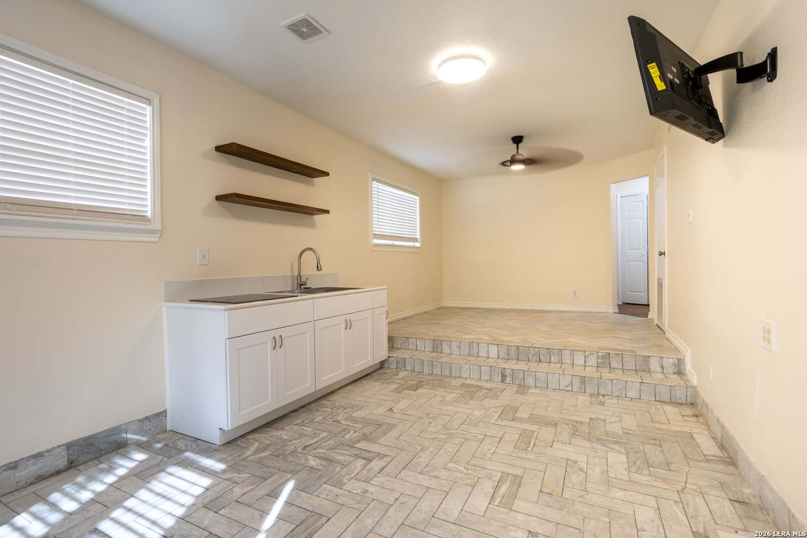 Living/Dining Combo