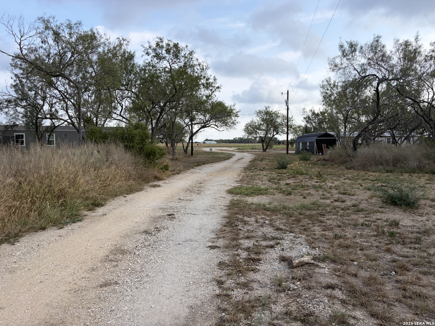 6706 FM 536, Floresville, TX 78114