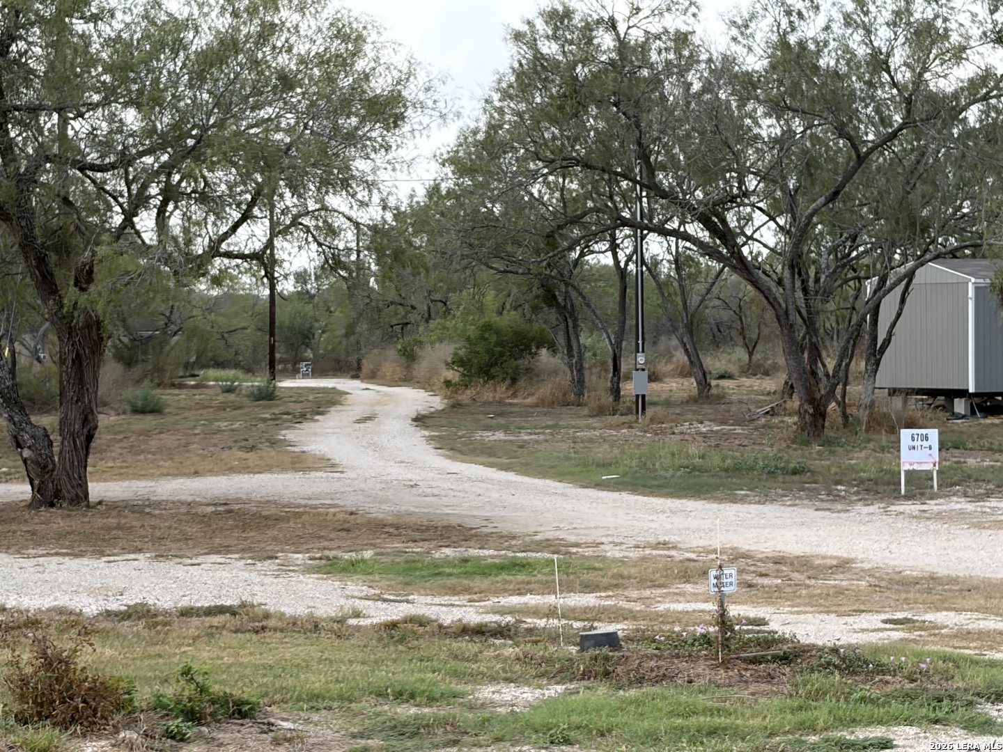 6706 FM 536, Floresville, TX 78114