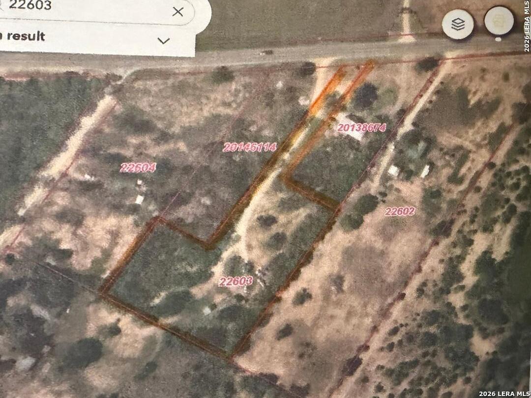 6706 FM 536, Floresville, TX 78114