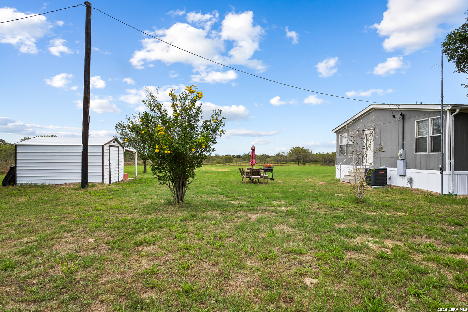 4320 County Road 331, Floresville, TX 78114
