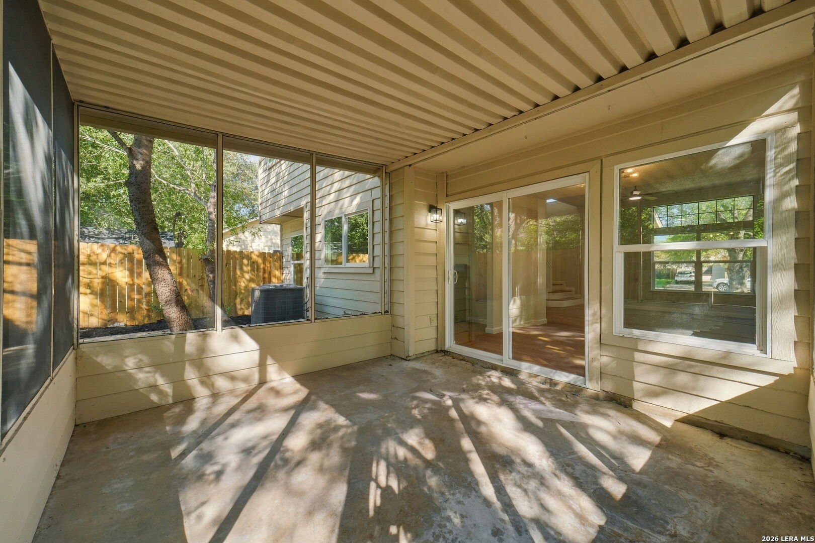 10242 Aurora Field Dr, San Antonio, TX 78245