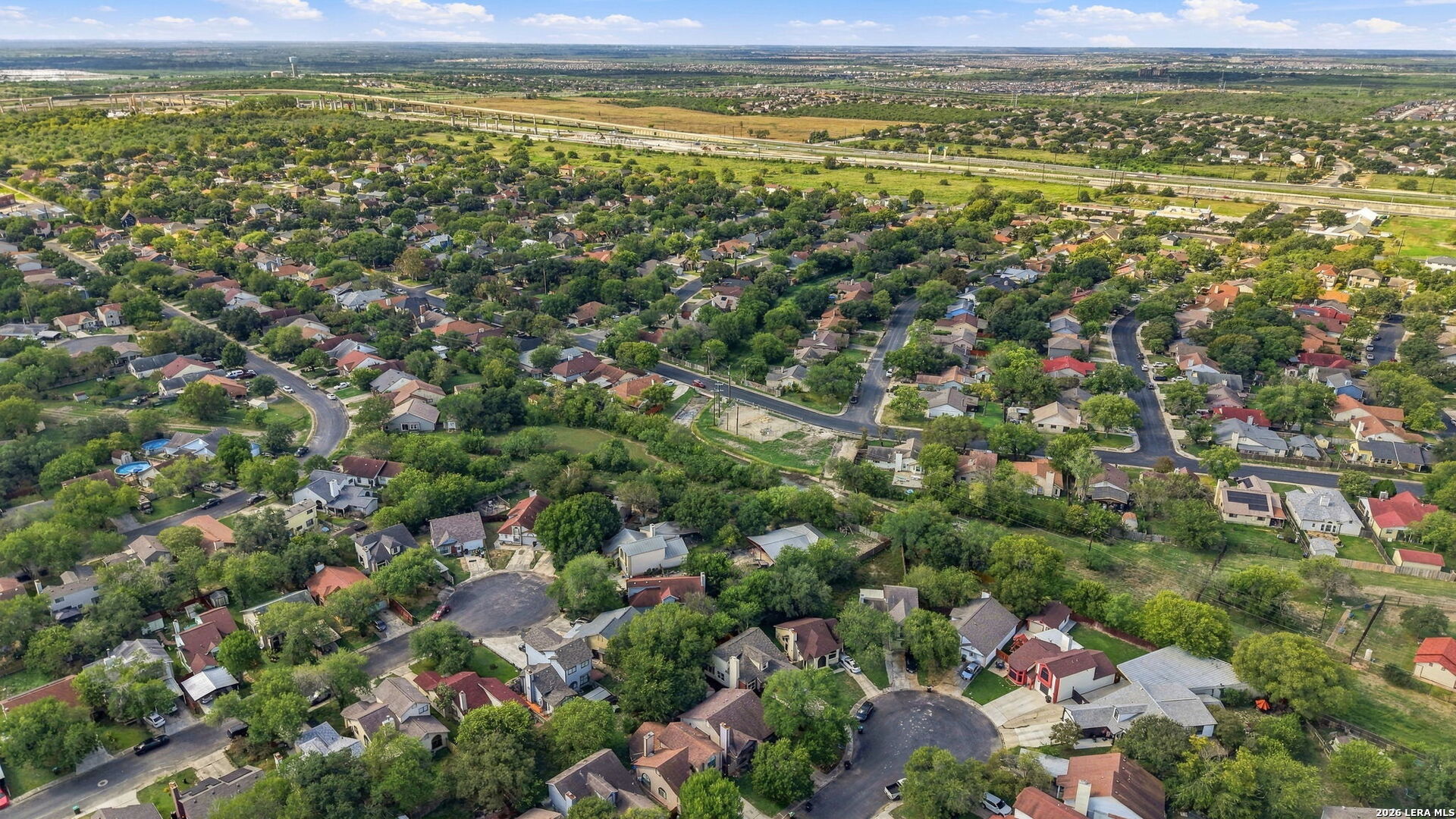10242 Aurora Field Dr, San Antonio, TX 78245