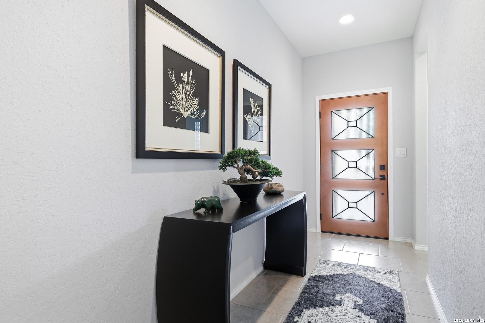 Entry/Foyer