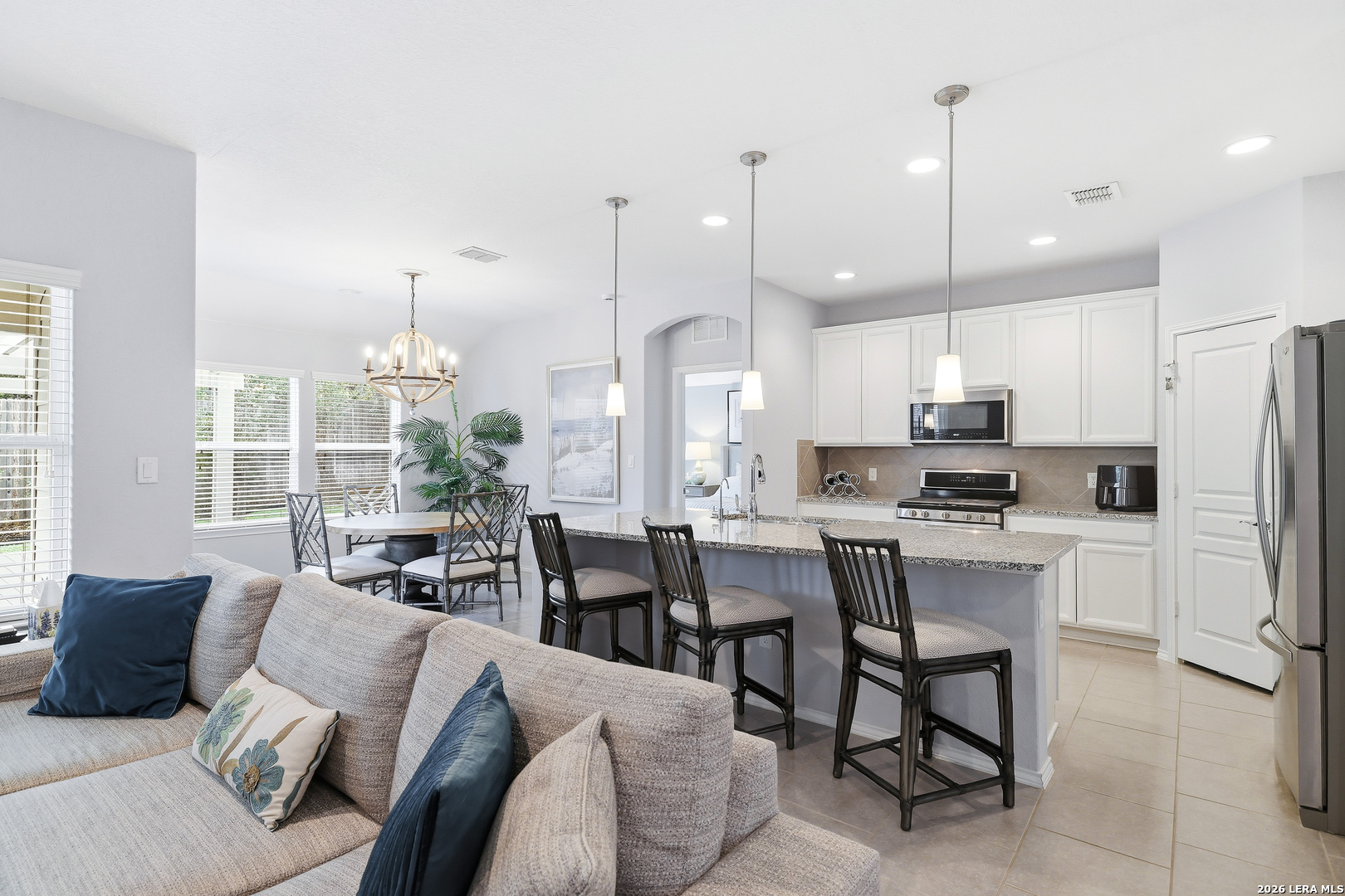 10616 Hibiscus Cove, Helotes, TX 78023