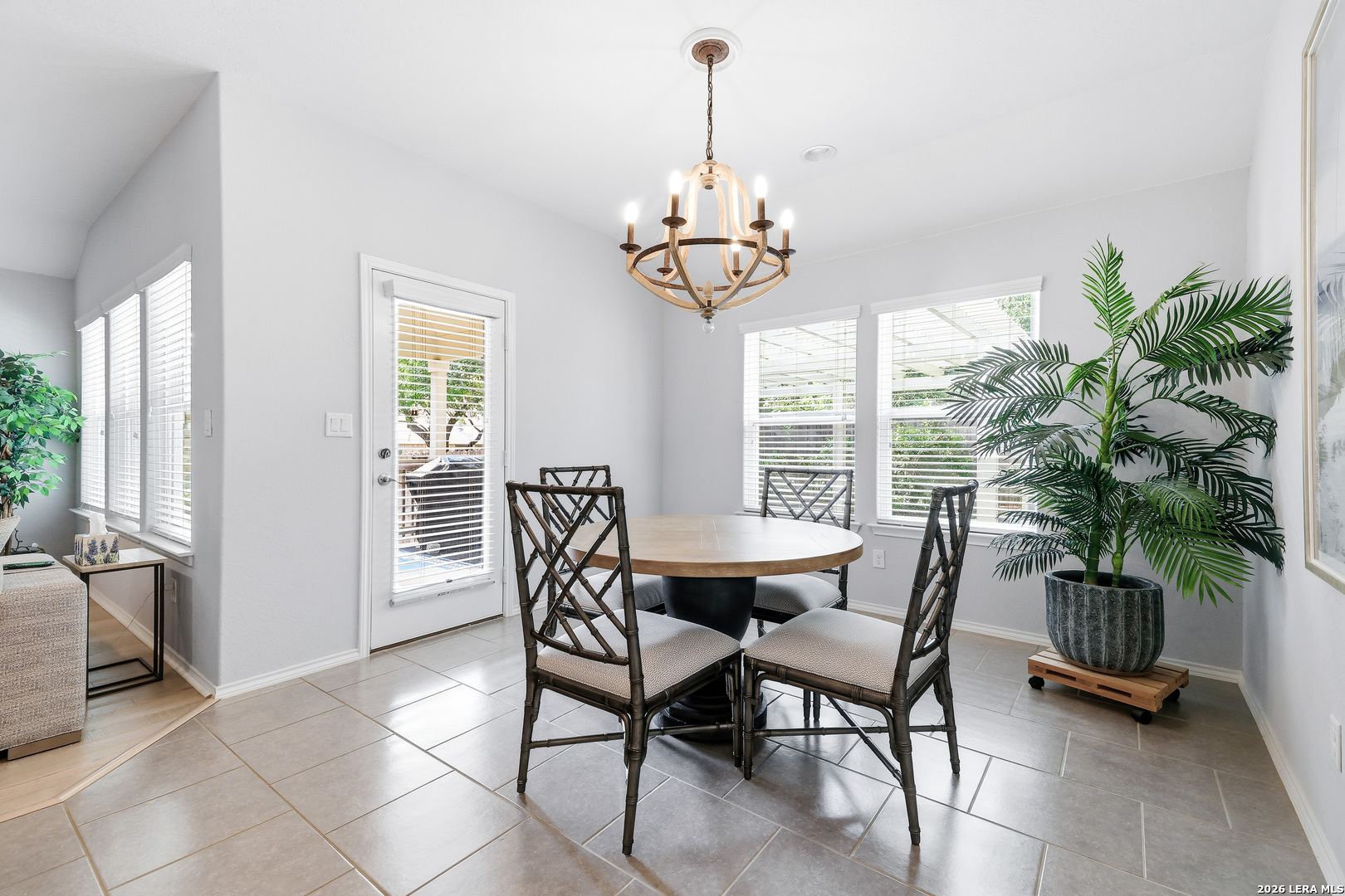 10616 Hibiscus Cove, Helotes, TX 78023