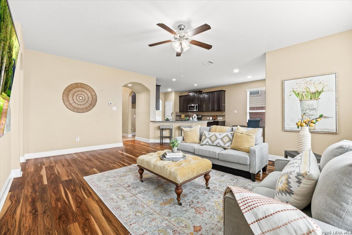 2905 Mistywood Ln, Schertz, TX 78108