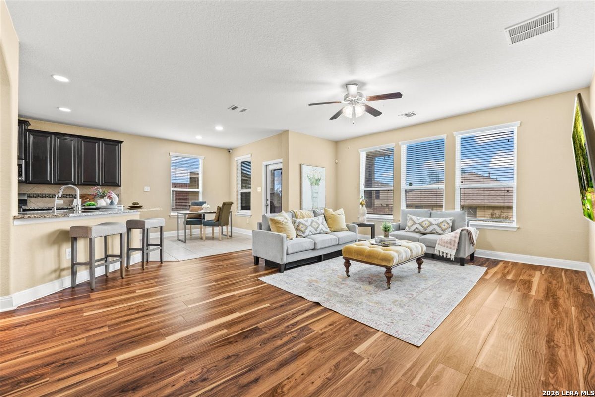 2905 Mistywood Ln, Schertz, TX 78108