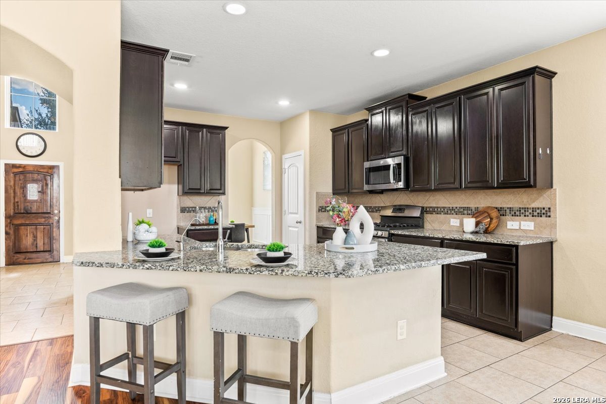 2905 Mistywood Ln, Schertz, TX 78108