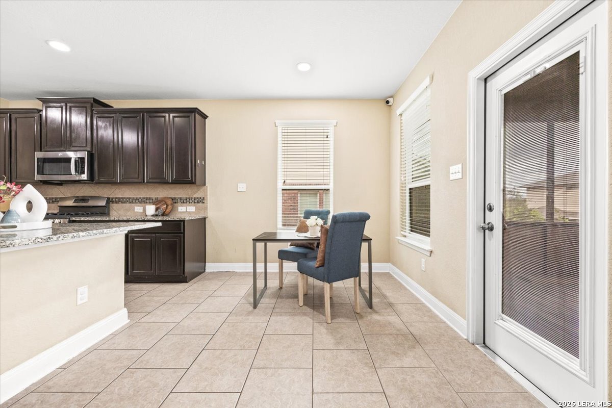 2905 Mistywood Ln, Schertz, TX 78108