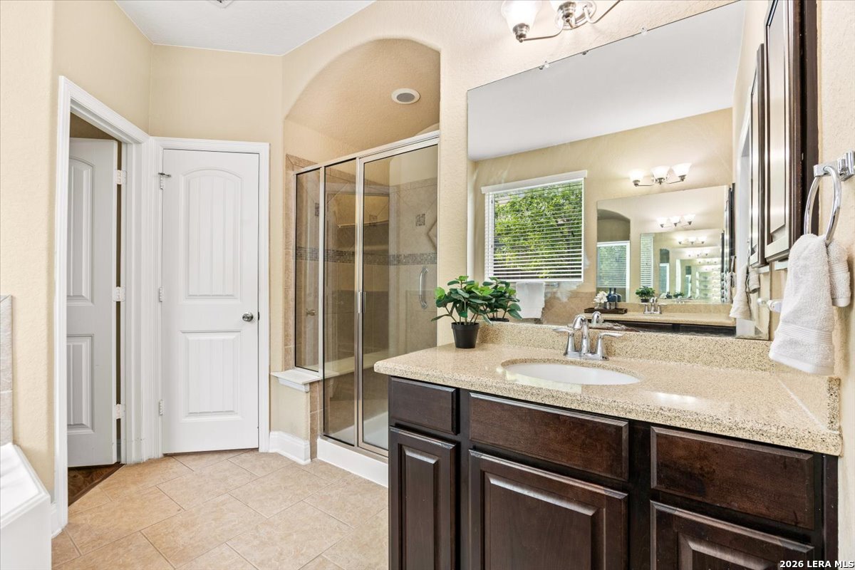 2905 Mistywood Ln, Schertz, TX 78108