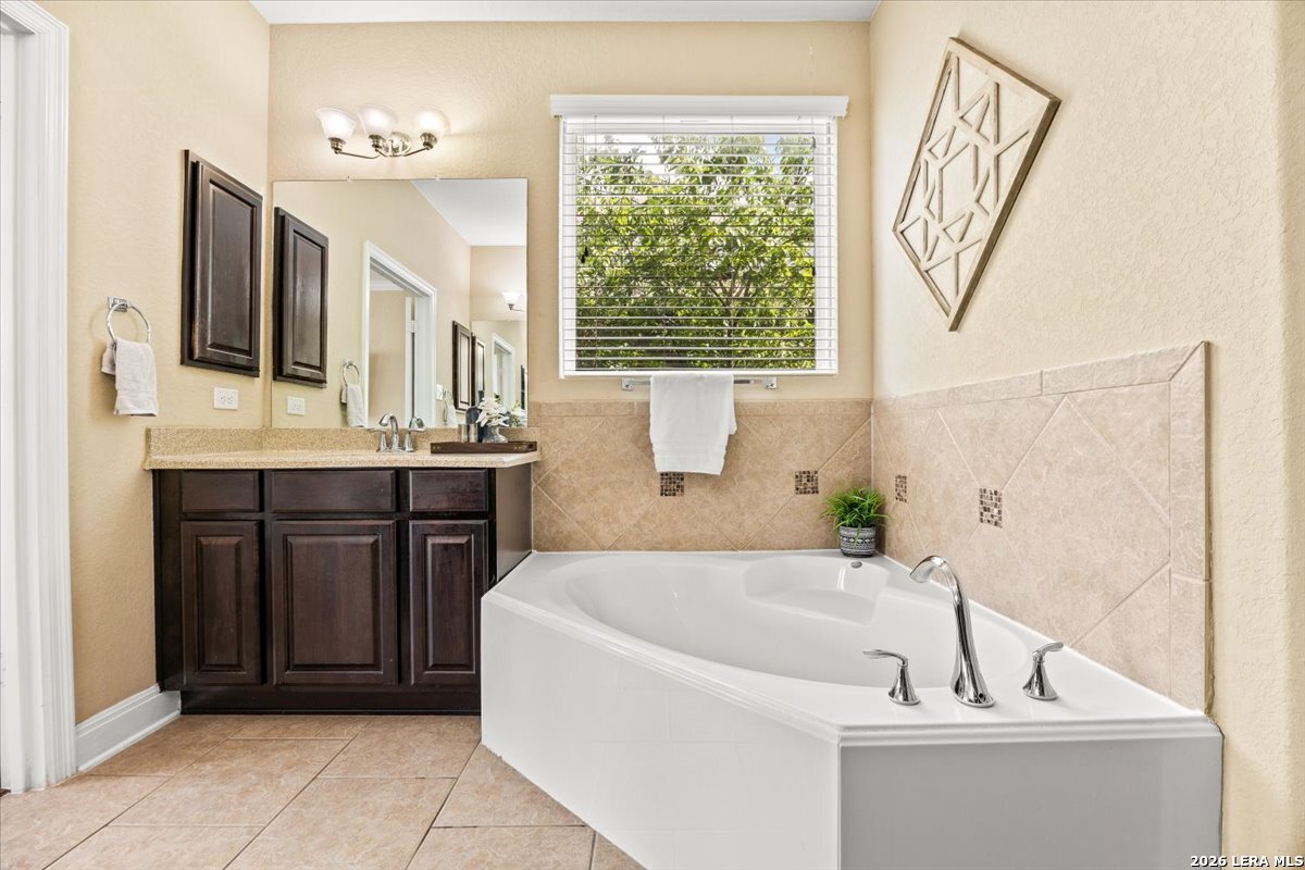 2905 Mistywood Ln, Schertz, TX 78108