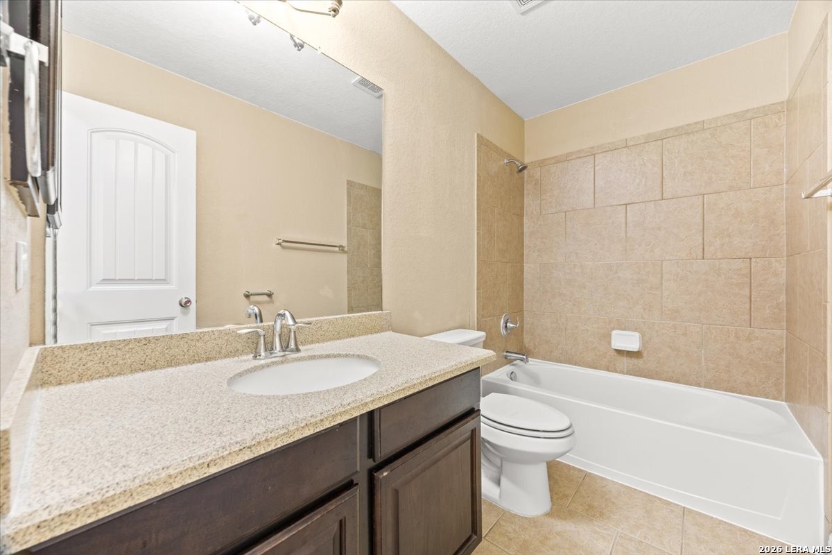 2905 Mistywood Ln, Schertz, TX 78108