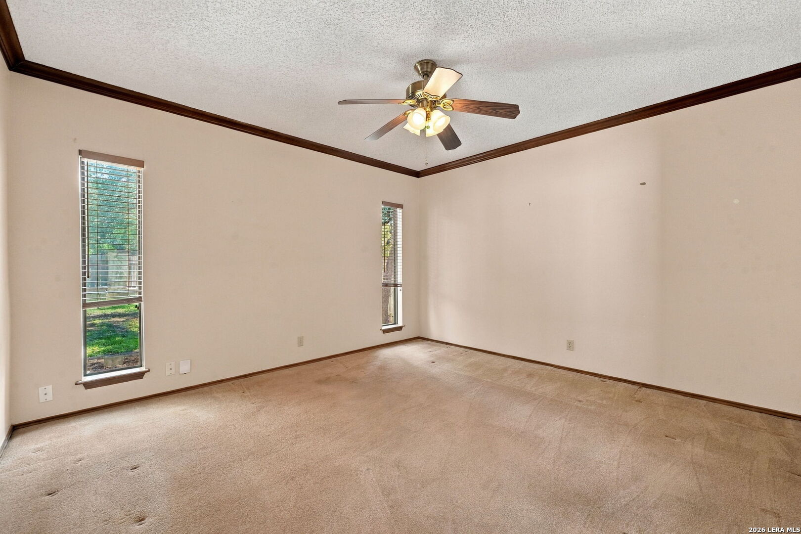 309 Fleetwood Dr, San Antonio, TX 78232