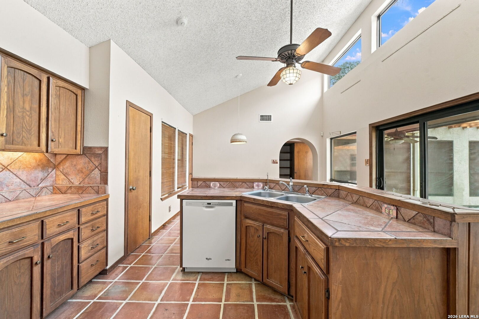 309 Fleetwood Dr, San Antonio, TX 78232