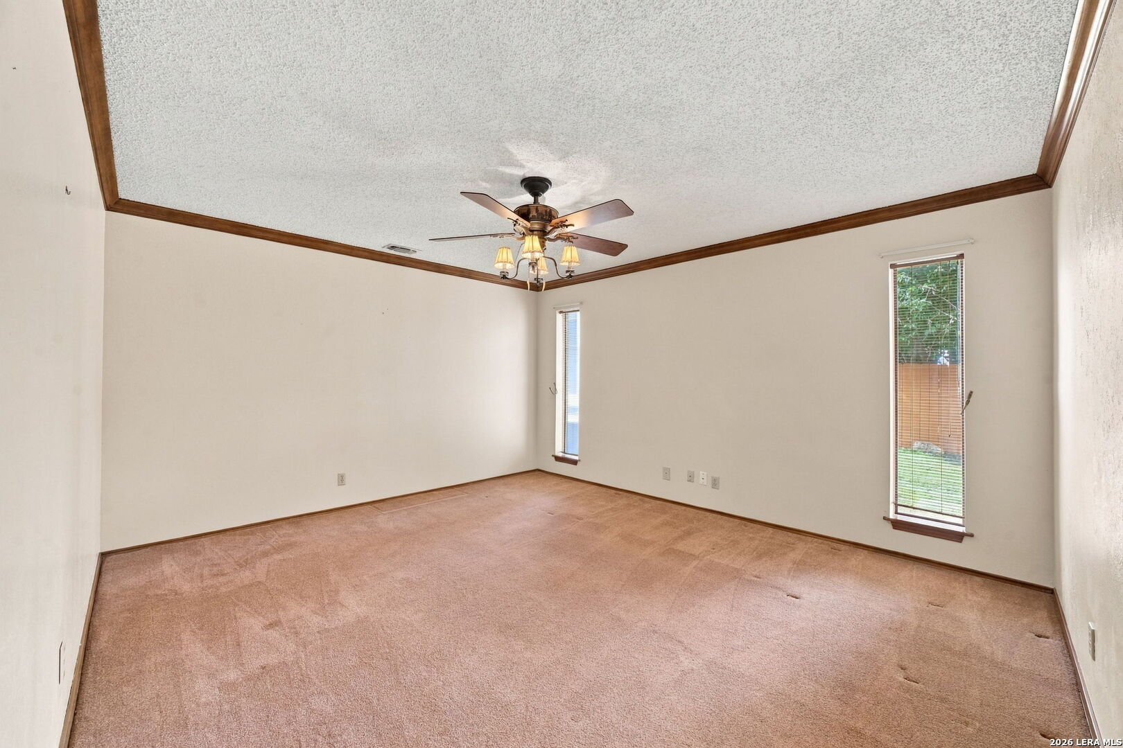 309 Fleetwood Dr, San Antonio, TX 78232