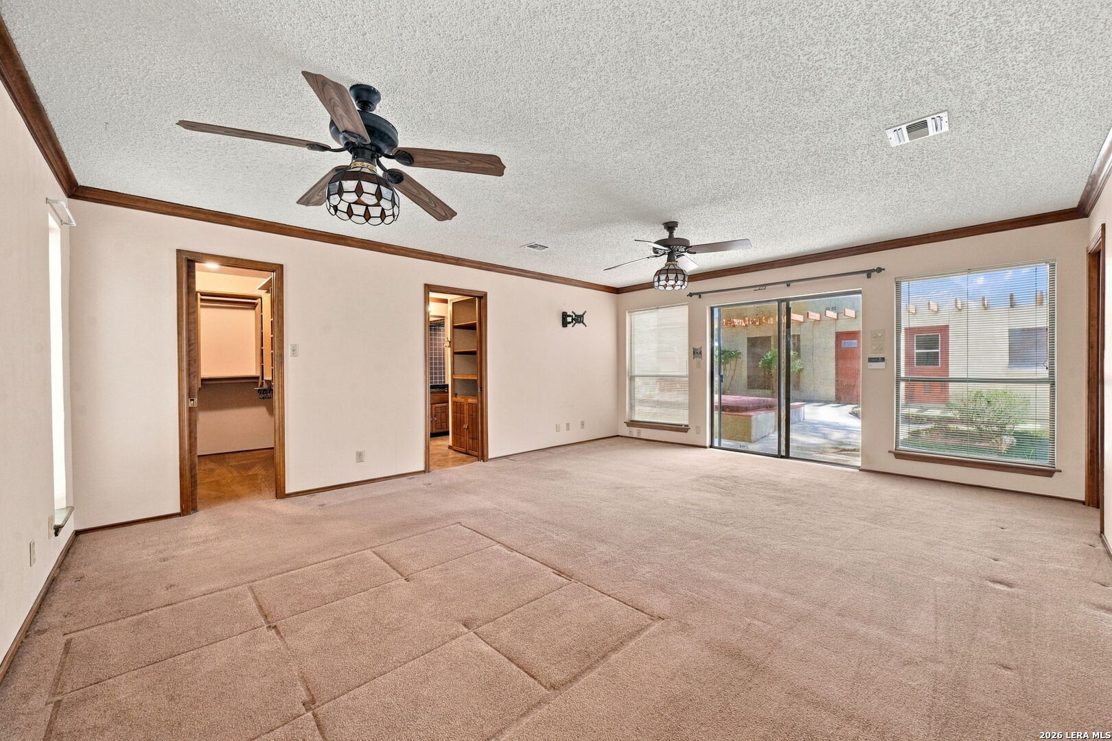 309 Fleetwood Dr, San Antonio, TX 78232