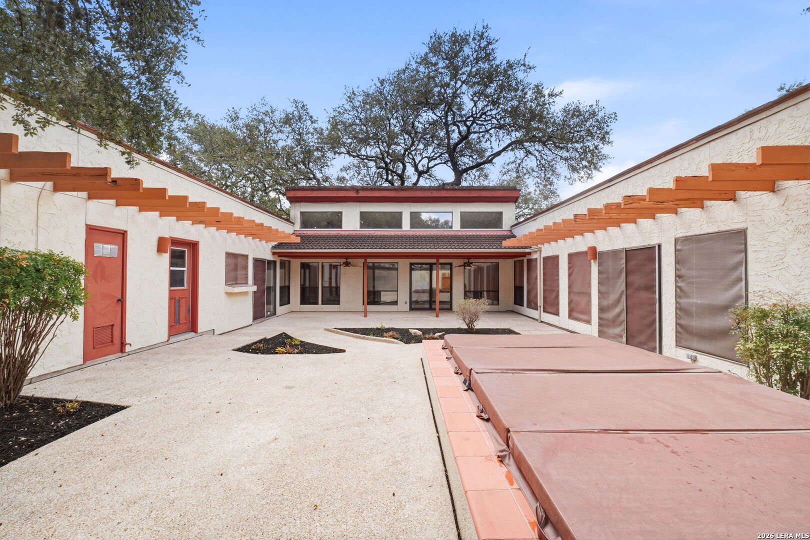 309 Fleetwood Dr, San Antonio, TX 78232