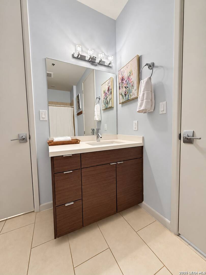 17902 La Cantera Pkwy, #UNIT 112, San Antonio, TX 78257