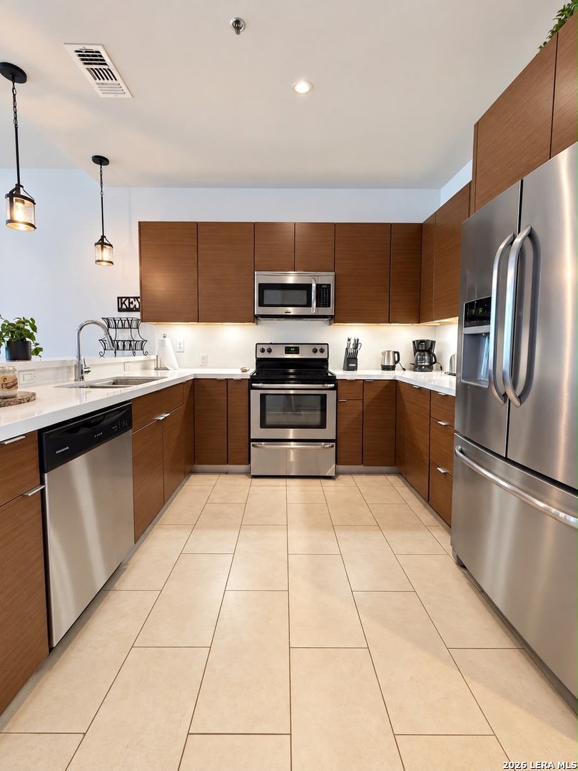 17902 La Cantera Pkwy, #UNIT 112, San Antonio, TX 78257