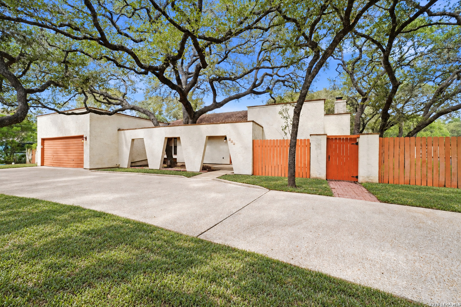 309 Fleetwood Dr, San Antonio, TX 78232