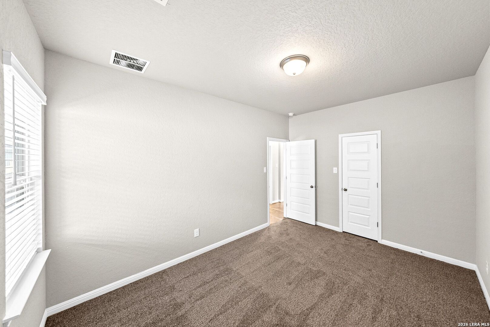 11563 Lightning Way, San Antonio, TX 78245