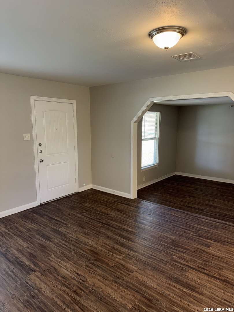 209 Charcliff, San Antonio, TX 78220