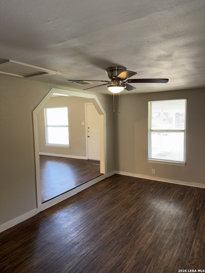209 Charcliff, San Antonio, TX 78220
