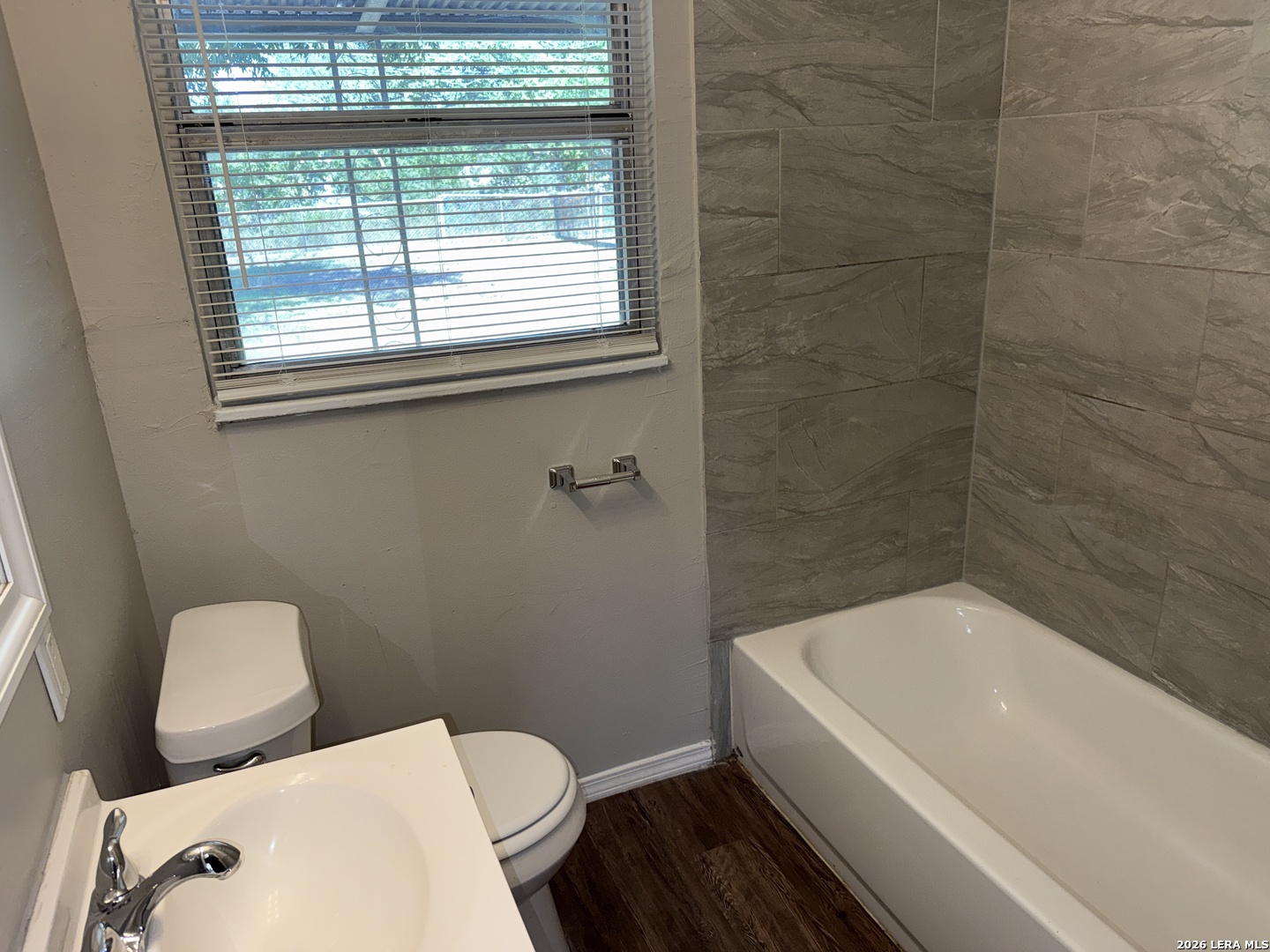209 Charcliff, San Antonio, TX 78220
