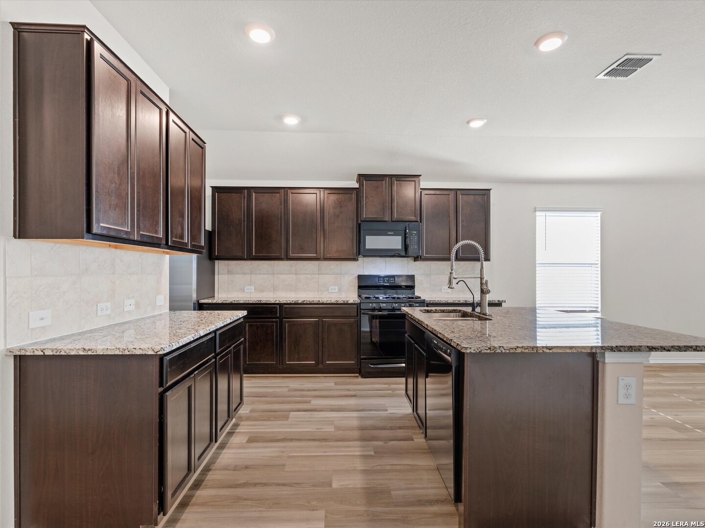 8213 Soothing Crk, San Antonio, TX 78244