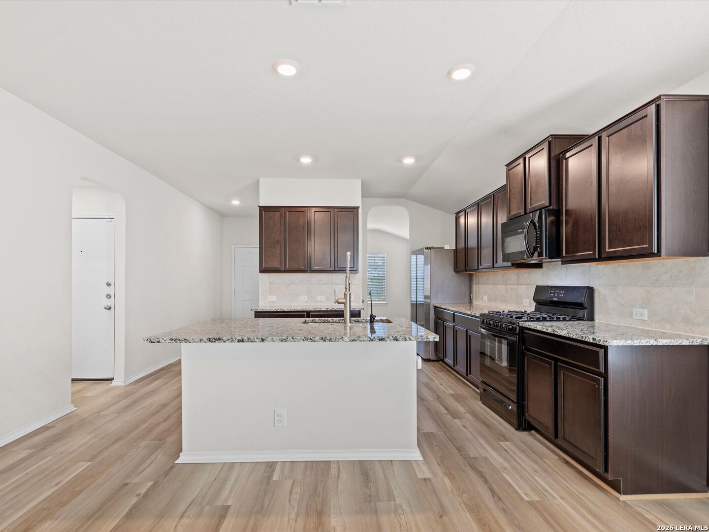8213 Soothing Crk, San Antonio, TX 78244