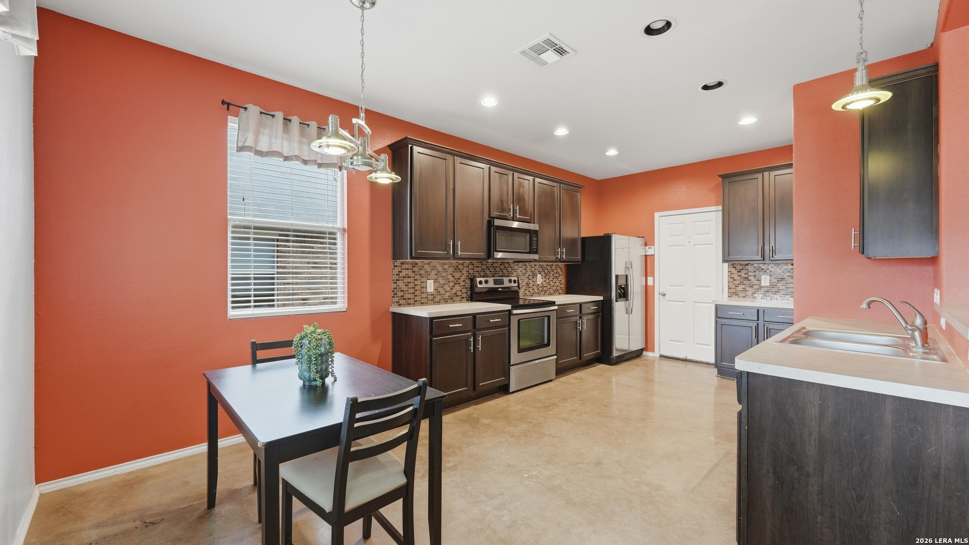 2125 Dragon Trail, New Braunfels, TX 78130