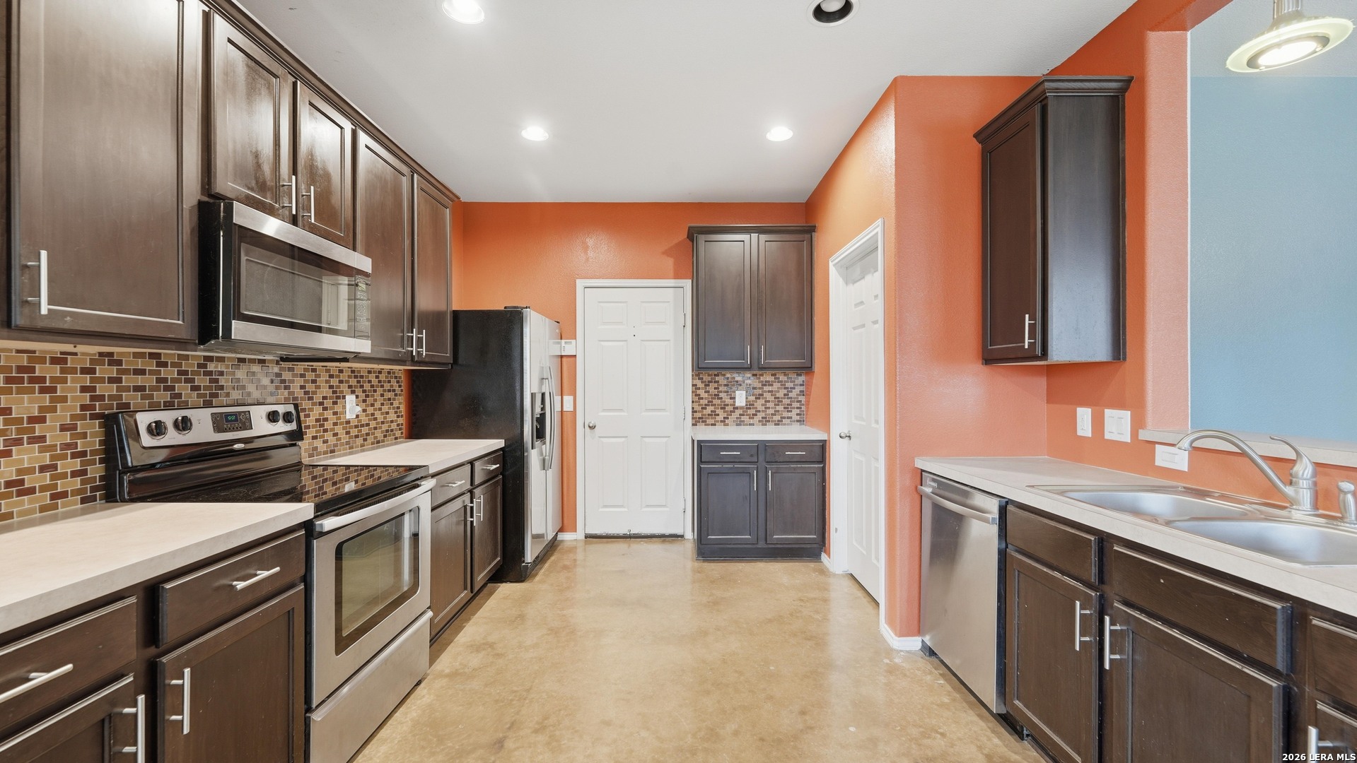 2125 Dragon Trail, New Braunfels, TX 78130