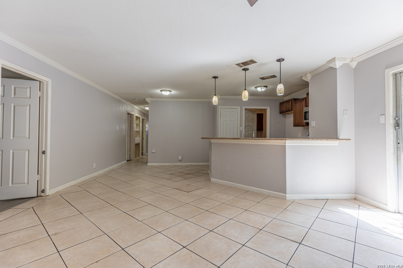 6714 FOREST HAVEN ST, San Antonio, TX 78240