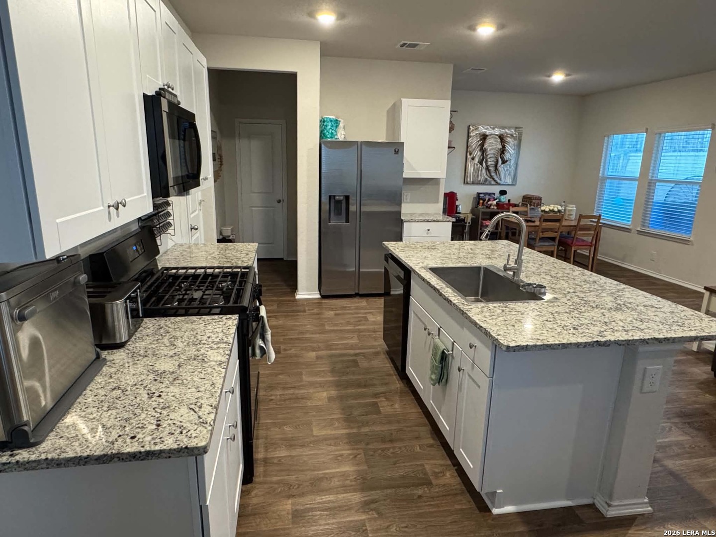 6726 Greensleeves, San Antonio, TX 78252