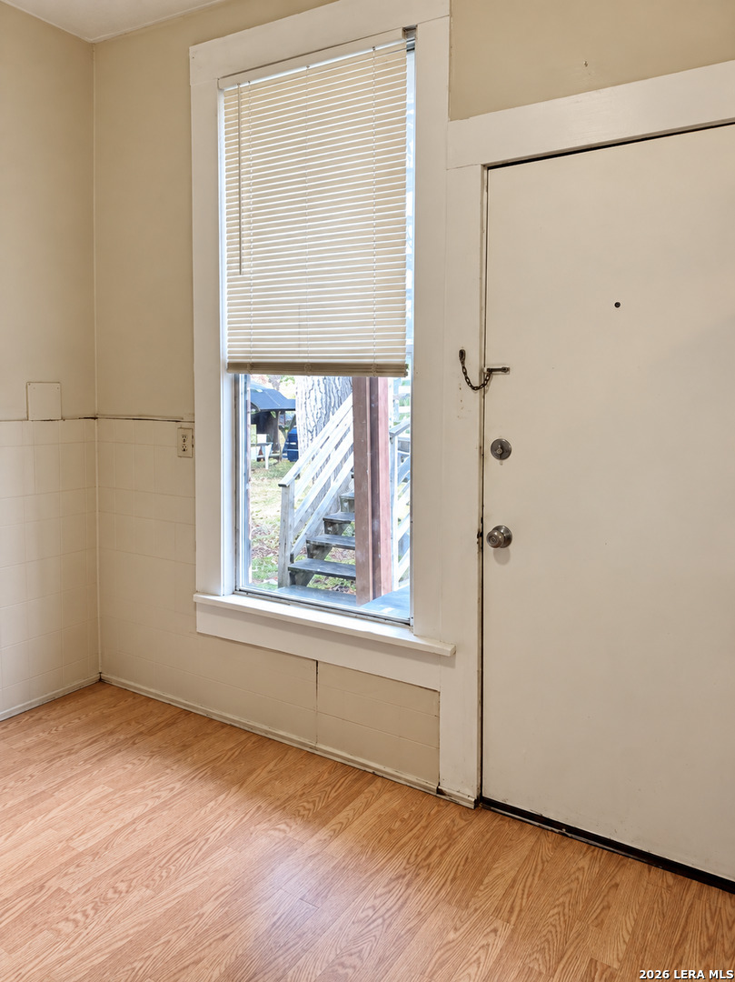 330 Barrett, #2, San Antonio, TX 78225