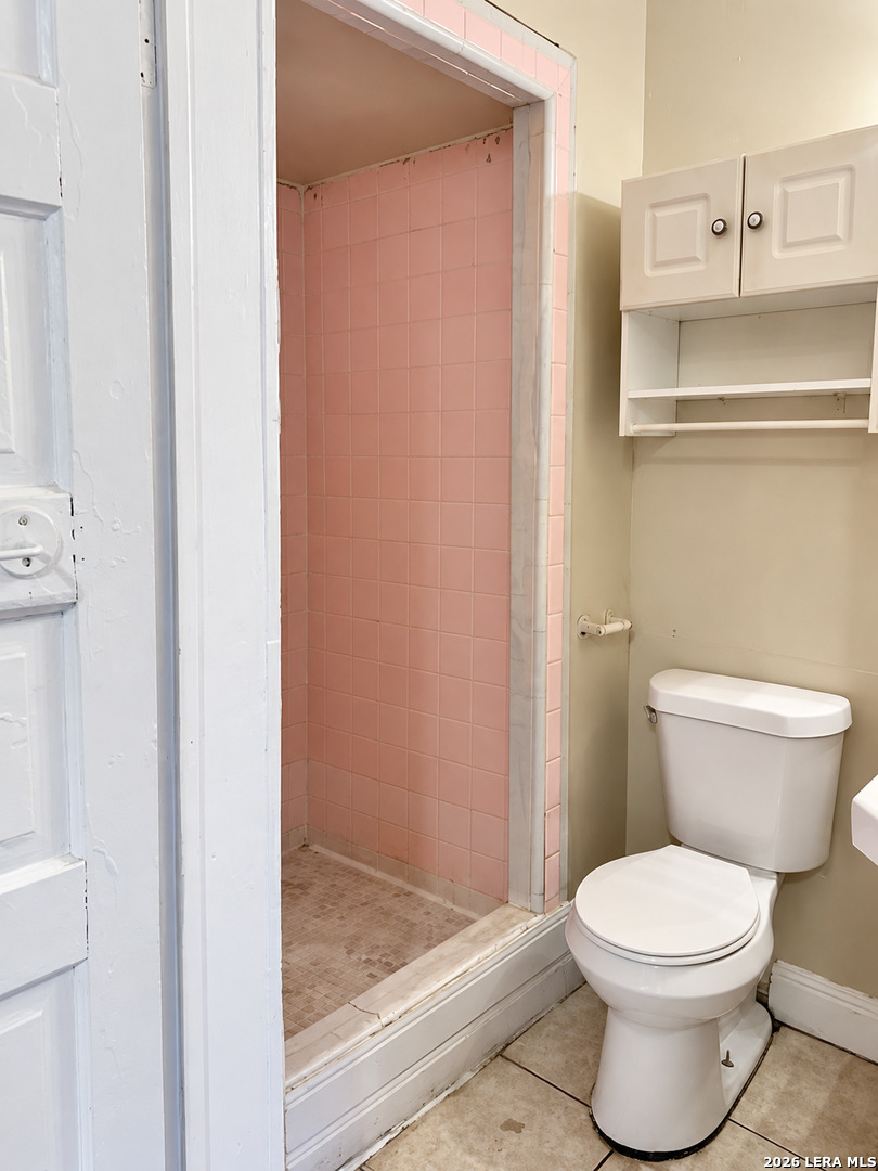 330 Barrett, #2, San Antonio, TX 78225