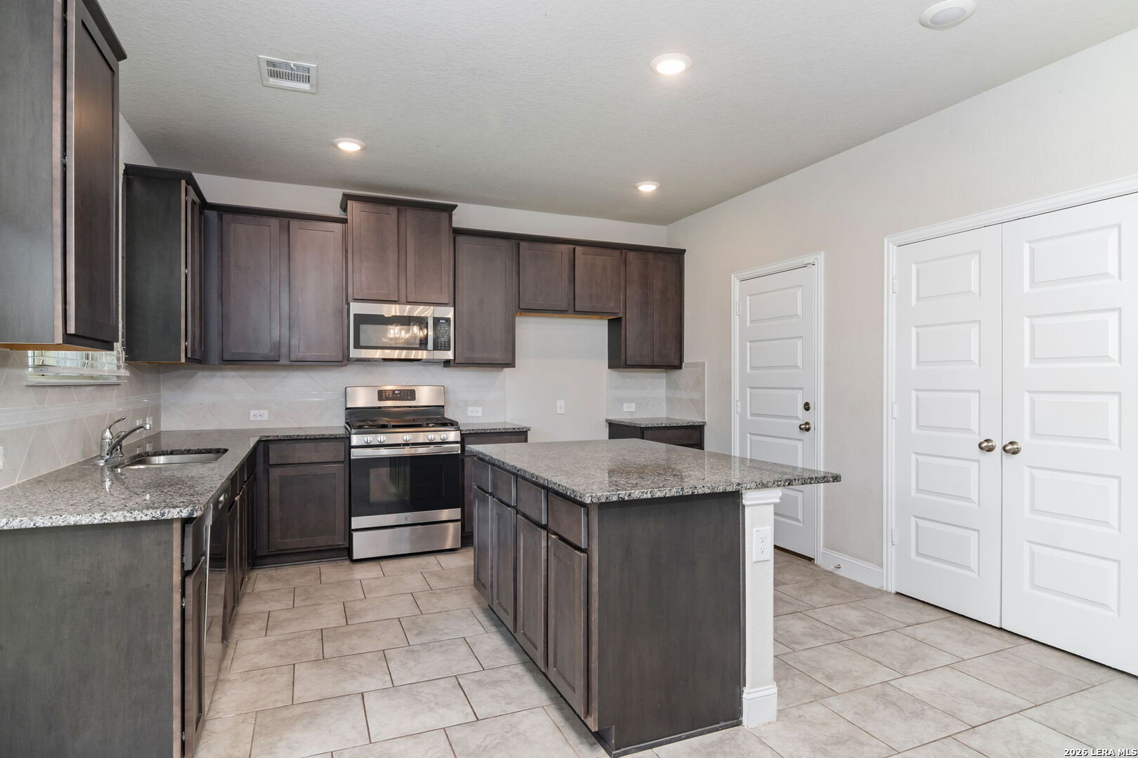 10613 Briceway Ace, San Antonio, TX 78254