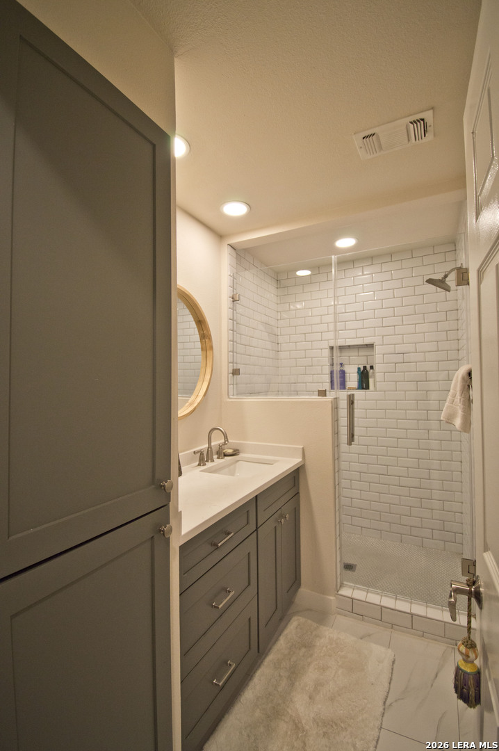2611 EISENHAUER RD, #1005, San Antonio, TX 78209