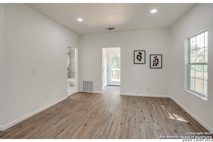 933 Denver, San Antonio, TX 78210