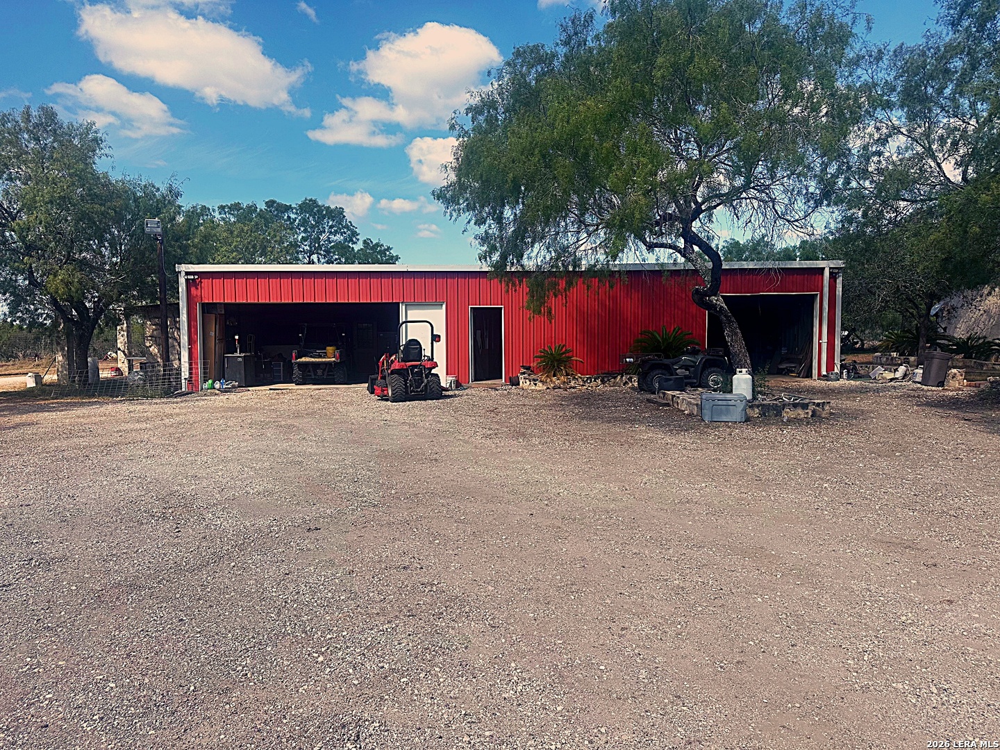830 County Road 339, Jourdanton, TX 78026