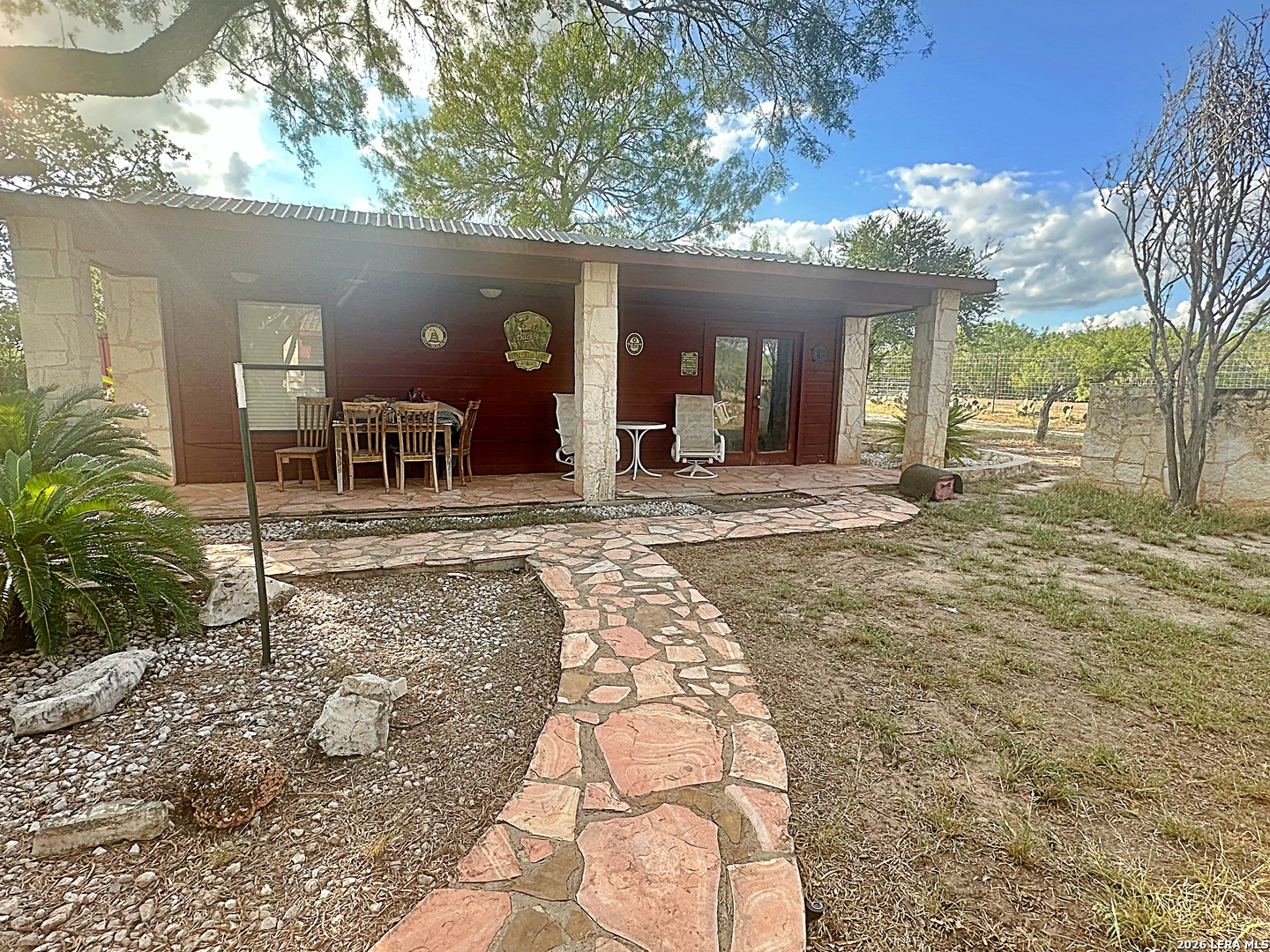 830 County Road 339, Jourdanton, TX 78026