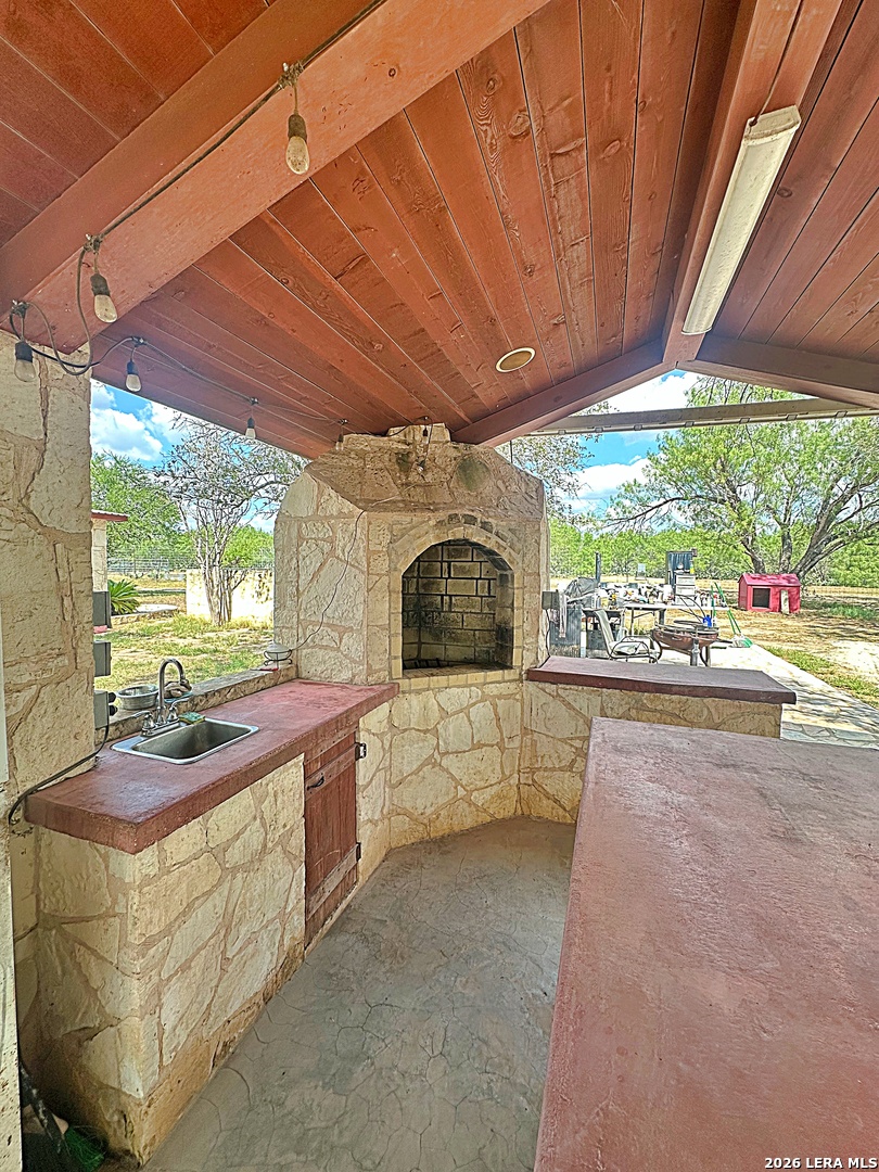 830 County Road 339, Jourdanton, TX 78026