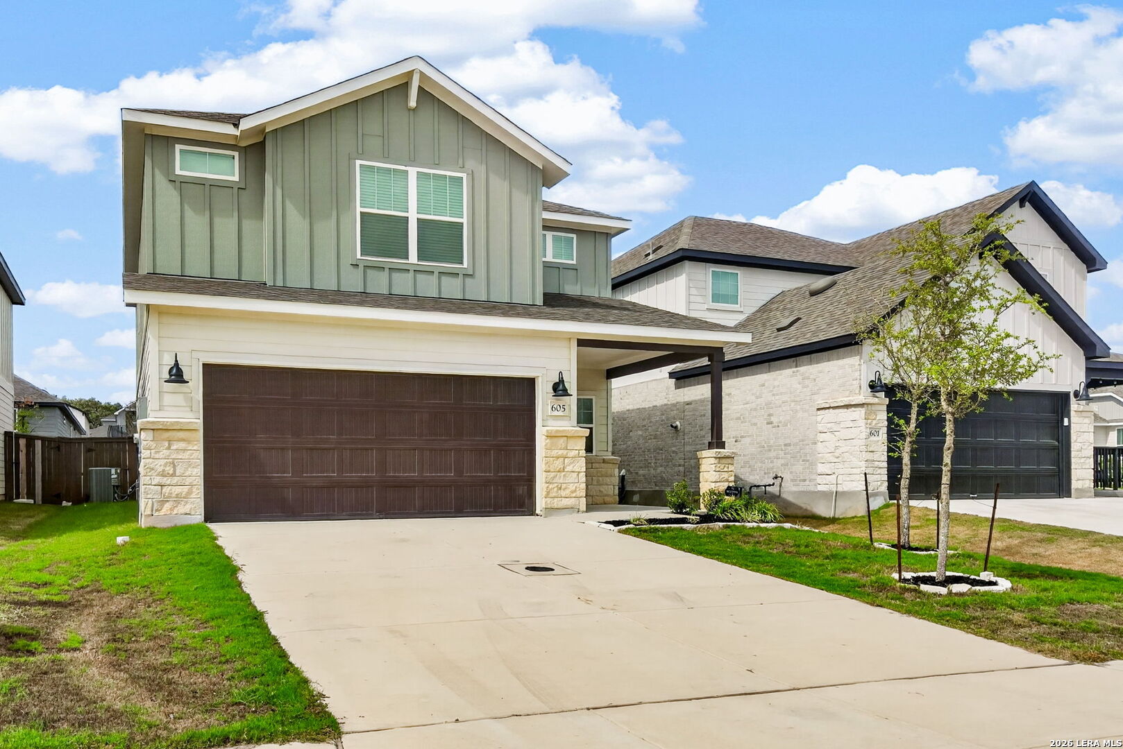 Property photo for 605 RUSTIC GRV, Boerne, TX