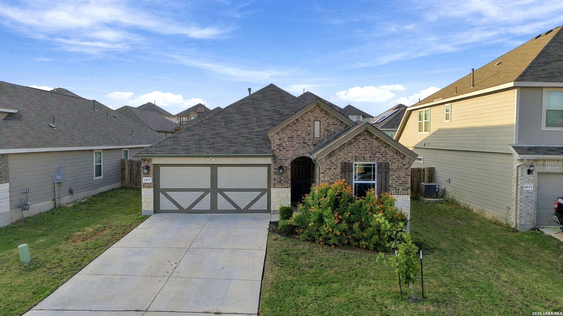 6615 Hoffman Plain, San Antonio, TX 78252