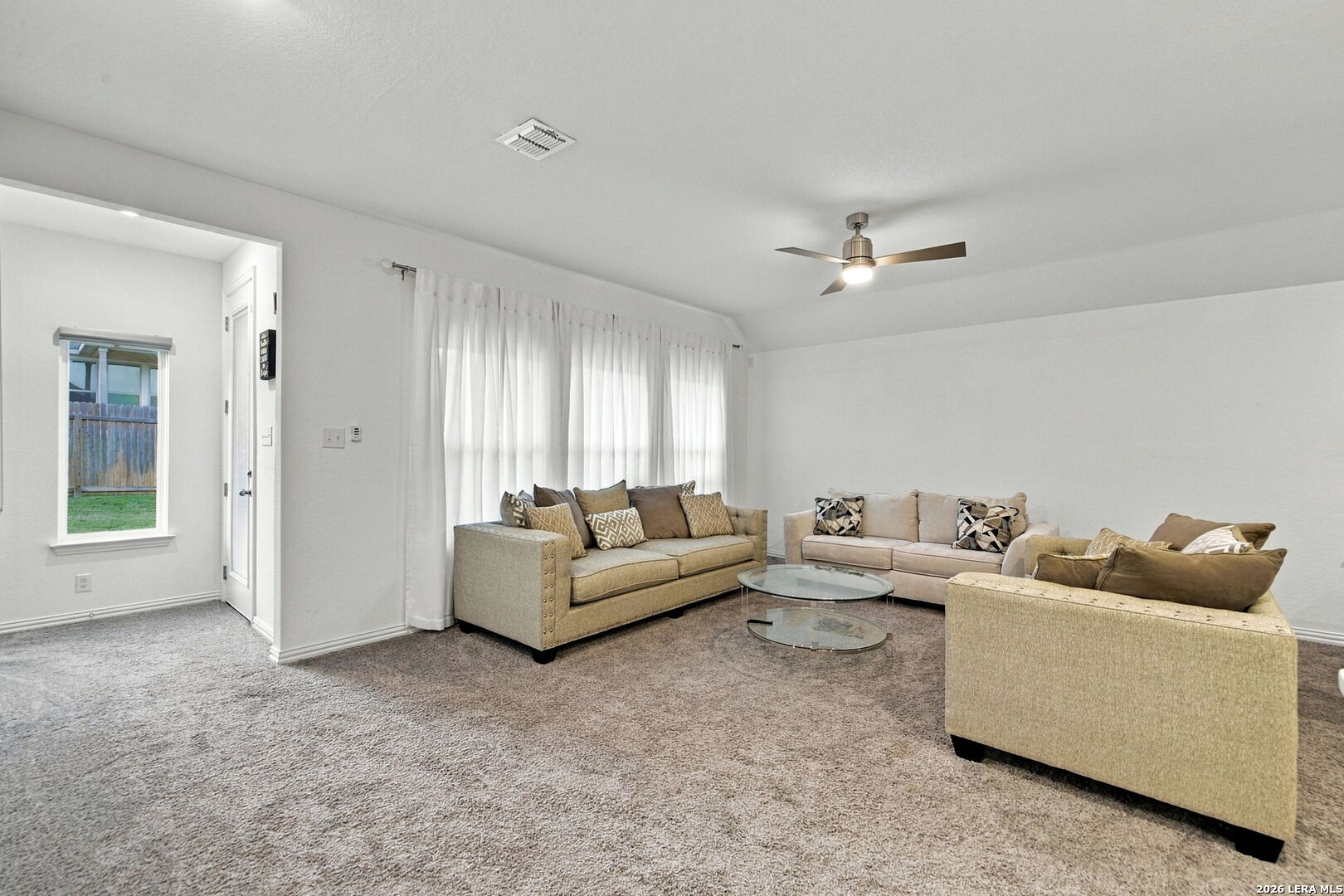 6615 Hoffman Plain, San Antonio, TX 78252