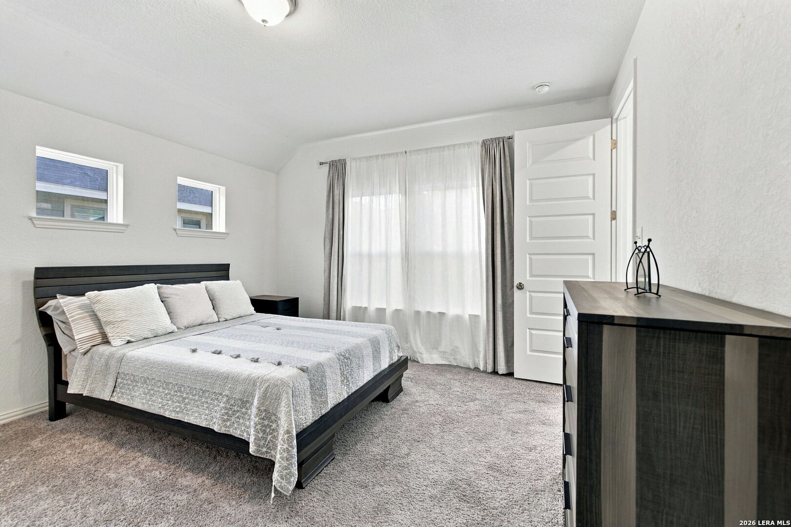 6615 Hoffman Plain, San Antonio, TX 78252