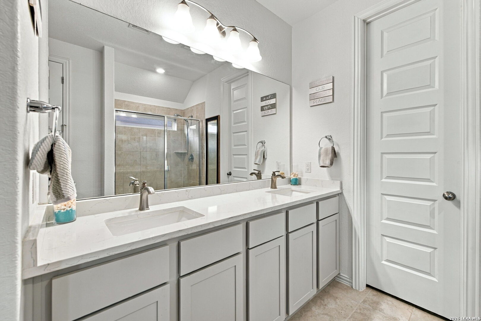 6615 Hoffman Plain, San Antonio, TX 78252